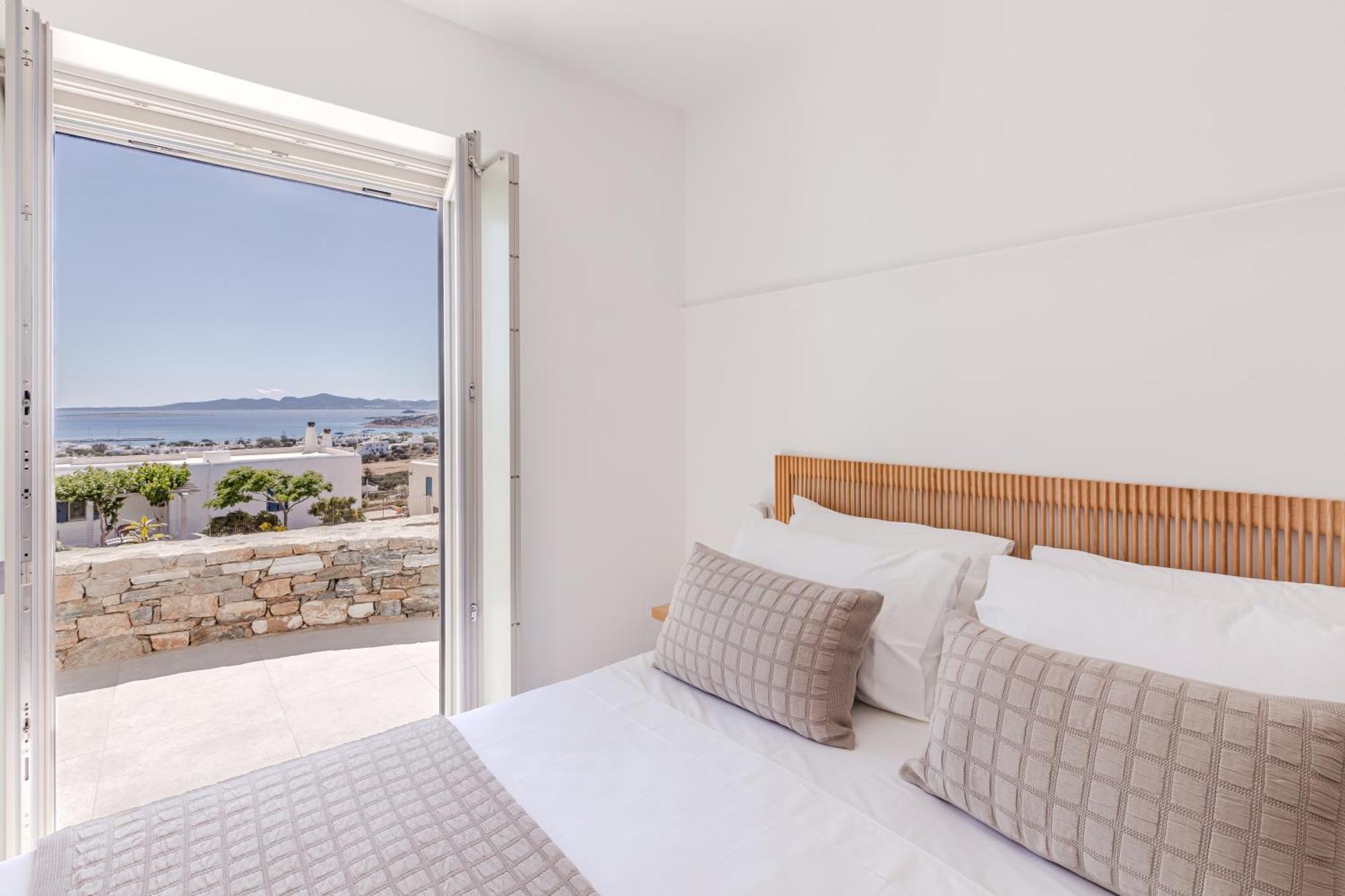 Melora Paros Villa